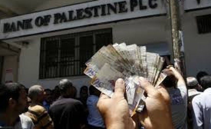 قيادي حمساوي يكشف تفاصيل حول رواتب موظفي غزة, وموقف حركته من الانتخابات