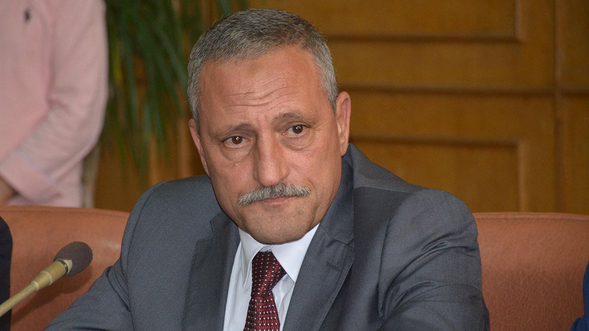 مصر.. استقالة محافظ الإسماعيلية بعد تسريب مكالمة مع زوجة مدير مكتبه