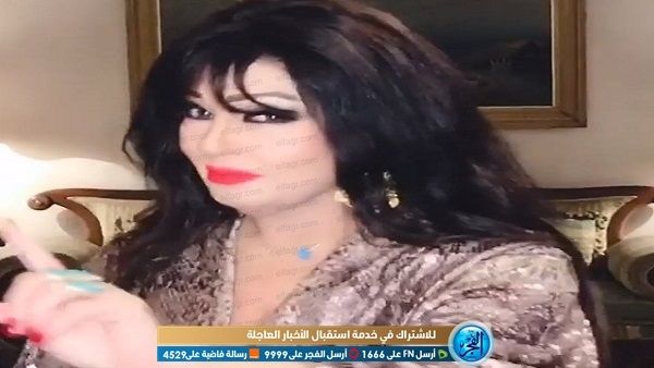 وصلة رقص جديدة لـ فيفي عبده داخل منزلها (فيديو)