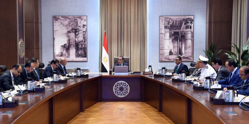 رئيس الوزراء يستعرض إجراءات تعظيم سياحة اليخوت وتطوير…