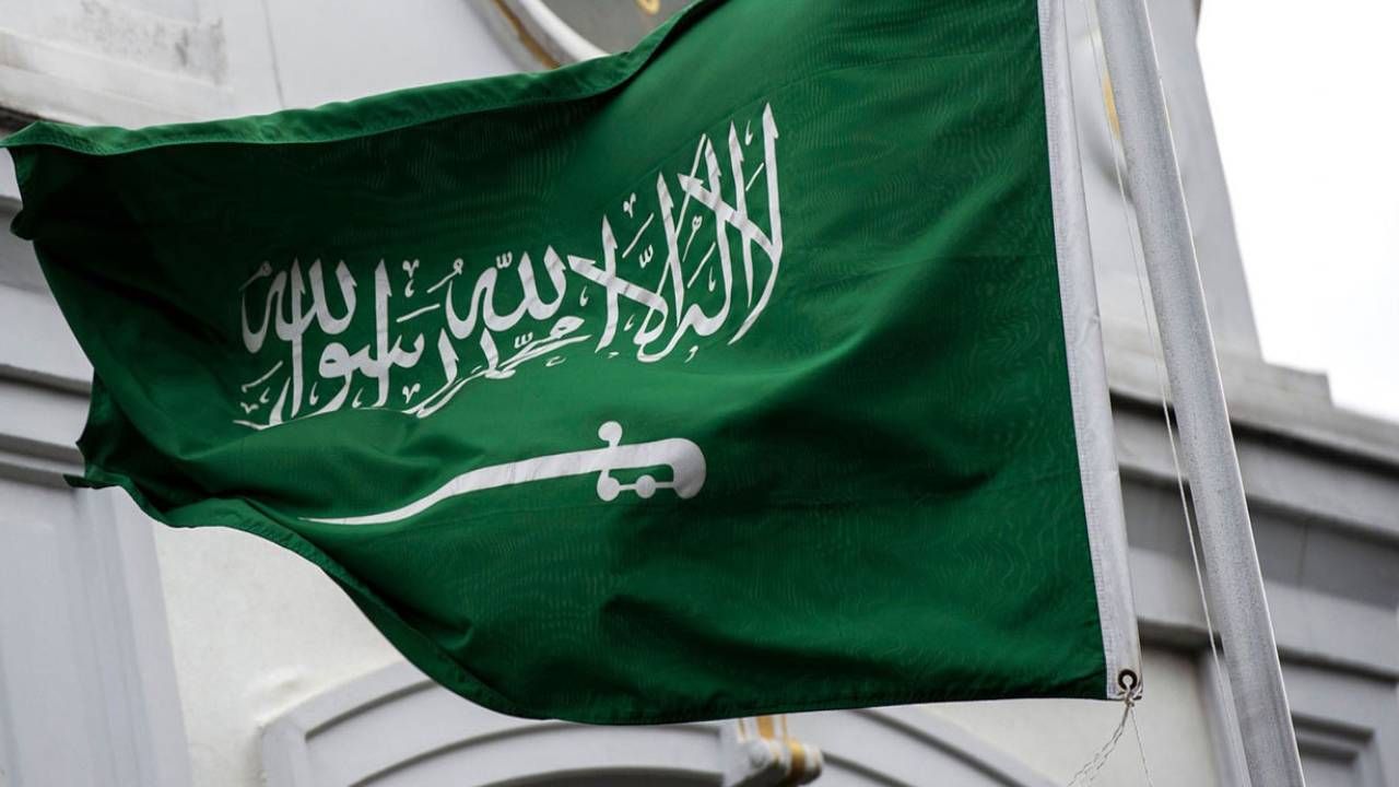 قراراً صادماً للجميع .. السعودية تمنع هذه الأشياء التي يحبها الناس في المقاهي والكافيهات