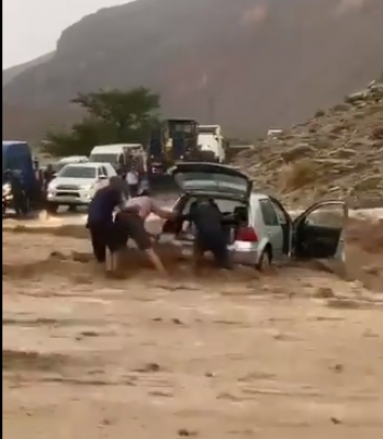 المغرب :سيول وفيضانات تسبب أضرارا مادية .. فيديو