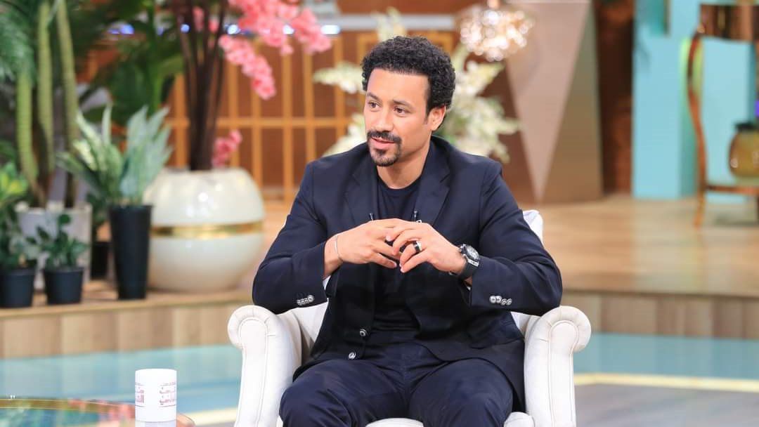 أحمد داود يقع في حب منة شلبي في فيلم "سارة وعلي"