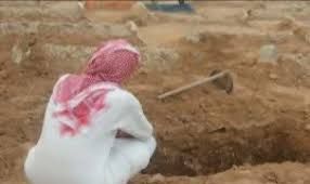 وجبة شهيرة تنهي حياة شاب سعودي بطريقة كارثية ووالده يروي ما حدث بطريقة تبكي الطيور ..اتفرج الصدمة