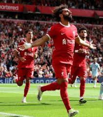 الفرعون المصري محمد صلاح يفاجئ حارس منتخب مصر بهدية ثمينة غير متوقعة..!