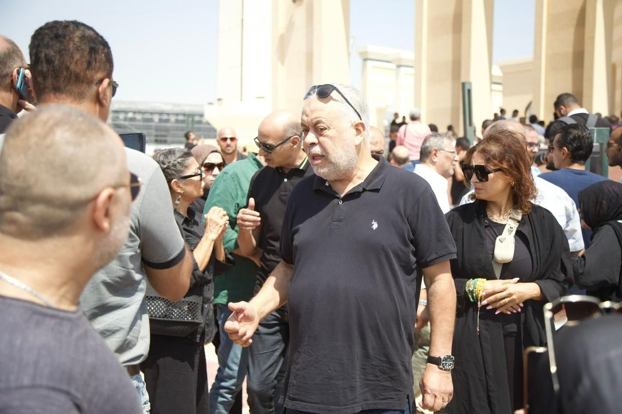 أشرف زكي وخالد يوسف يودعان أشرف مصيلحي