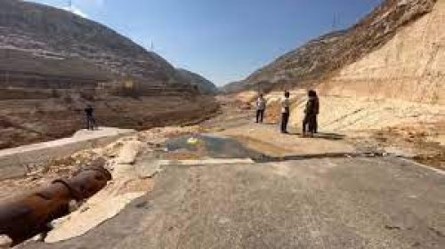 اختفى واندثر تماماً.. اتفرج بعينيك ما بقي من السد الذي أغرق درنة الليبية ونكبها وحطمها.. مشاهد مرعبة لأصحاب القلوب القوية فقط!!