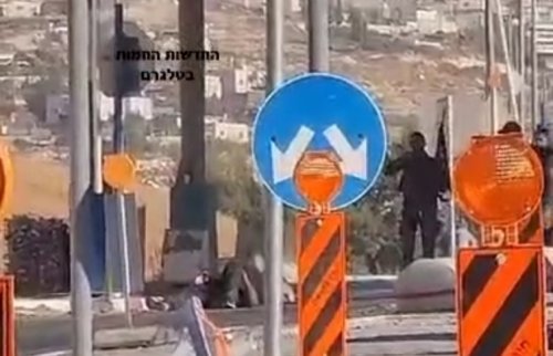 الاحتلال يصيب شابًا فلسطينيًا بزعم تنفيذ عملية طعن