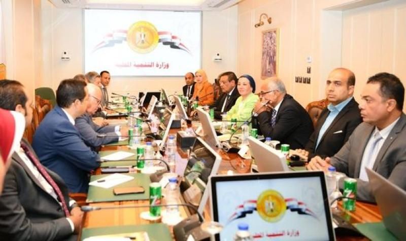 وزيرا التنمية المحلية والبيئة يتابعان مع محافظ بورسعيد تطوير منظومة إدارة المخلفات...
