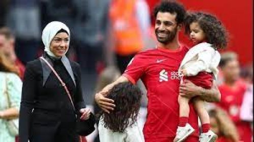بسبب خيانة.. طلاق محمد صلاح من زوجته يشعل مواقع التواصل الاجتماعي.. هل ستحصل على نصف ثروته؟!