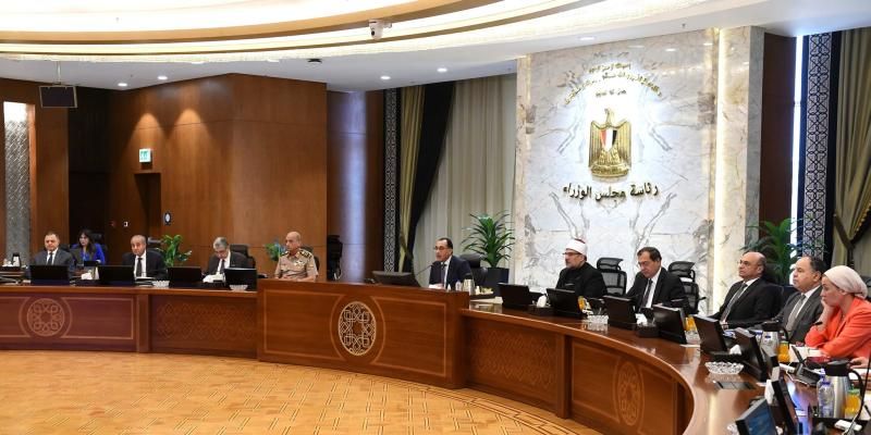 رئيس الوزراء: إعداد القوانين الخاصة بالحزمة الاجتماعية الجديدة التي وجه بها الرئيس...