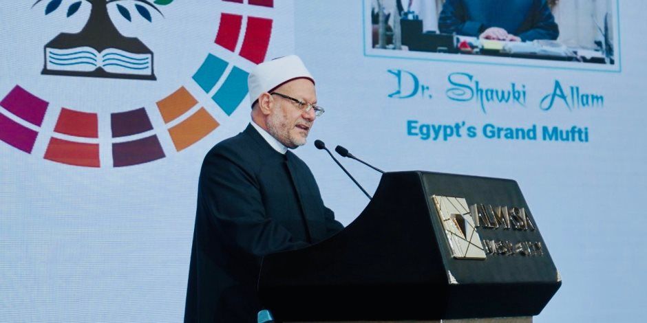 مفتي الجمهورية يتوجَّه إلى العاصمة الروسية موسكو للمشاركة في مؤتمر "منهجية الإفتاء في روسيا"