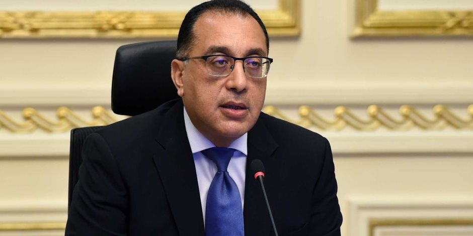 رئيس الوزراء يلتقى عددا من المستثمرين بقطاعى طابا ونويبع