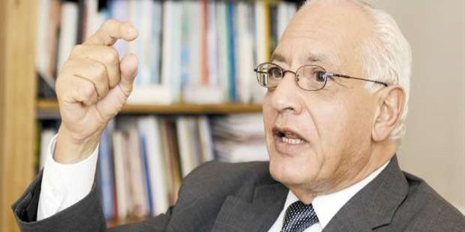على الدين هلال: تعليق جلسات الحوار الوطنى أمر طبيعى فى ظل وجود انتخابات