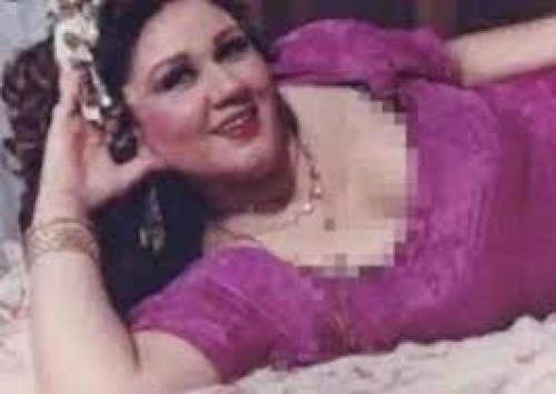 هكذا خدعت بطله مسلسل المال والبنون زوجها كي تصور مشهد البوسه ضمن مشهد مثير مع الفنان محمود عبد العزيز وزعته بطريقة لا تخطر على ابليس!!