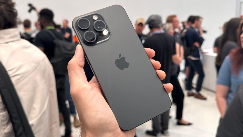 مواصفات و سعر iPhone 15 Pro