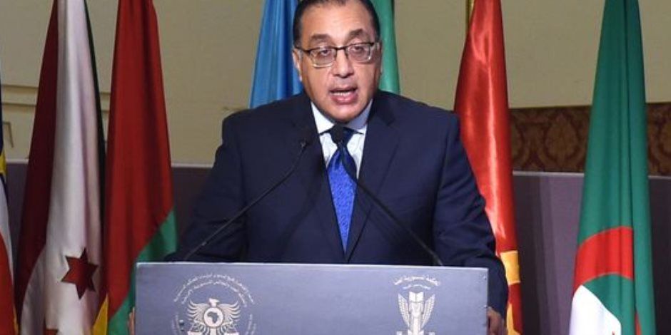 رئيس الوزراء يتابع موقف المشروعات الجارى تنفيذها بمحافظة دمياط