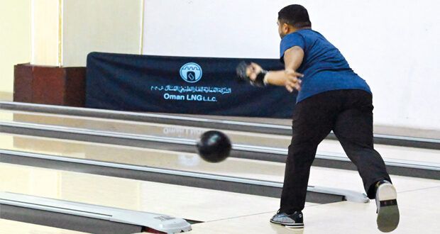 تأهل 16 لاعبا إلى الدور الثاني من منافسات البطولة السنوية المفتوحة للبولينج