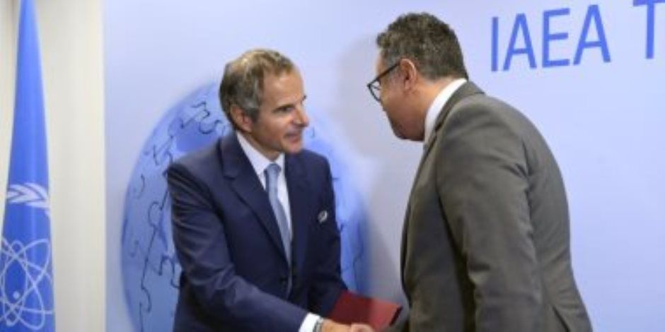مصر تسلم الصك الخاص باتفاقية الأمان النووى للوكالة الدولية للطاقة الذرية بفيينا