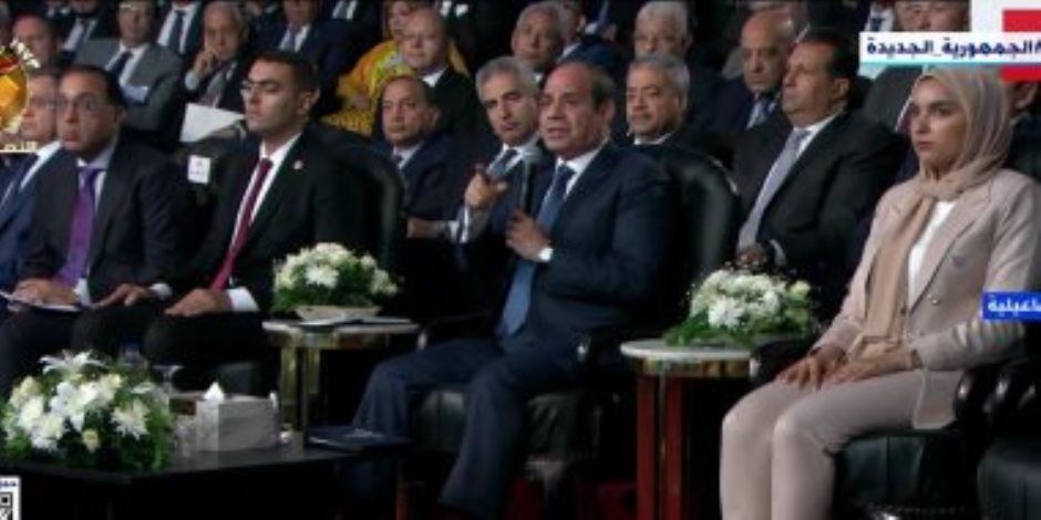 الرئيس السيسي: هدفنا تحقيق تشغيل مناسب ينتج تعليما جيدا لأبنائنا