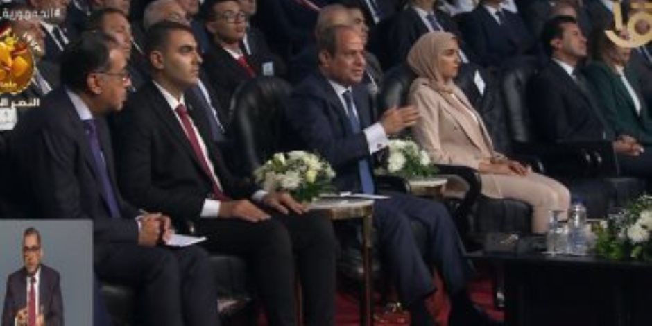 الرئيس السيسي: التأهيل والتدريب عملية لا تنتهى.. ومفيش حاجة اسمها "عسكرة"