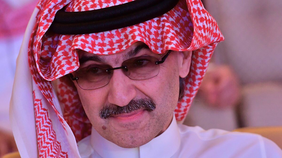 هدية فاخرة يقدمها الامير السعودي الوليد بن طلال لمقيم يمني والاخير يفاجئه بالرفض!