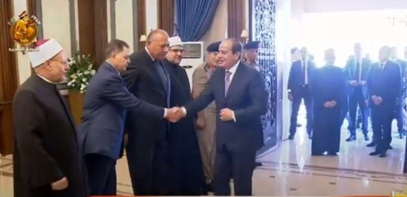 الرئيس السيسي يصل مقر احتفال الأوقاف بذكرى المولد النبوى الشريف