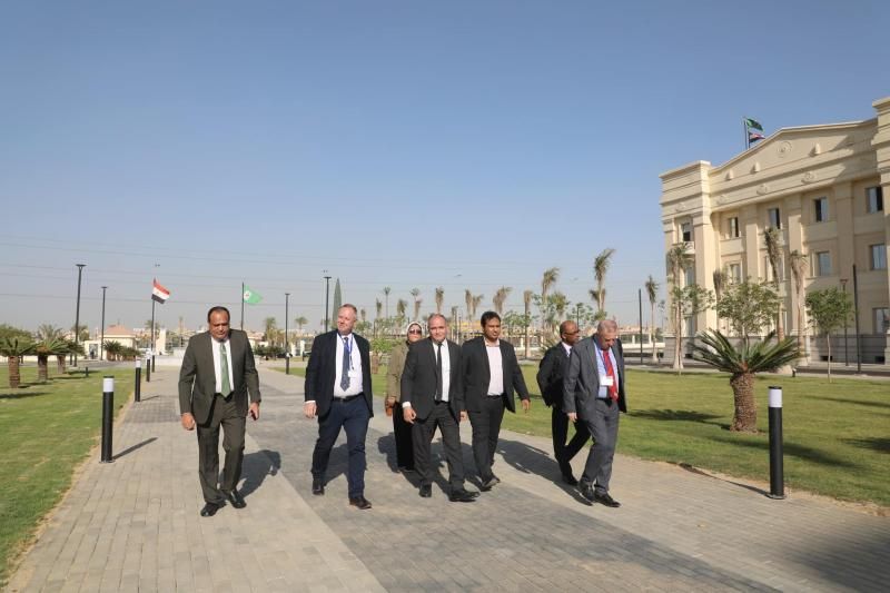 وفد من الجامعات البريطانية يزور جامعة القاهرة الدولية بمدينة 6 أكتوبر