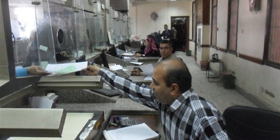 مكاتب الشهر العقارى تعمل اليوم لتوثيق تأييدات مرشحي الرئاسة