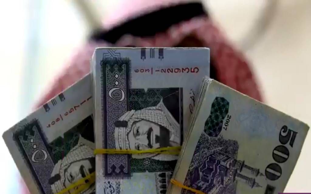 مليونير سعودي يتزوج مسيار من فتاة عربية وبعد اشهر كانت المفاجأة الكبرى.. لاتخطر على بال