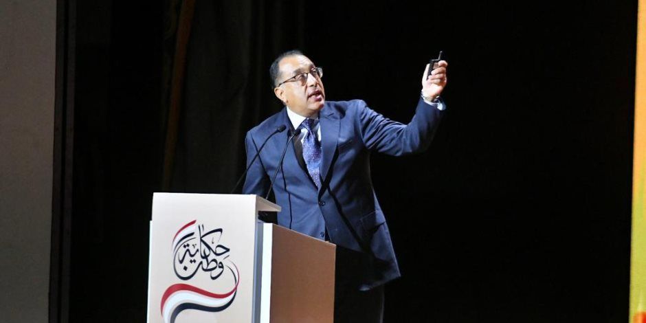 مدبولى عن فكرة العاصمة الإدارية: "مش بنعزل.. إحنا بنغير طريقة عمل الحكومة"