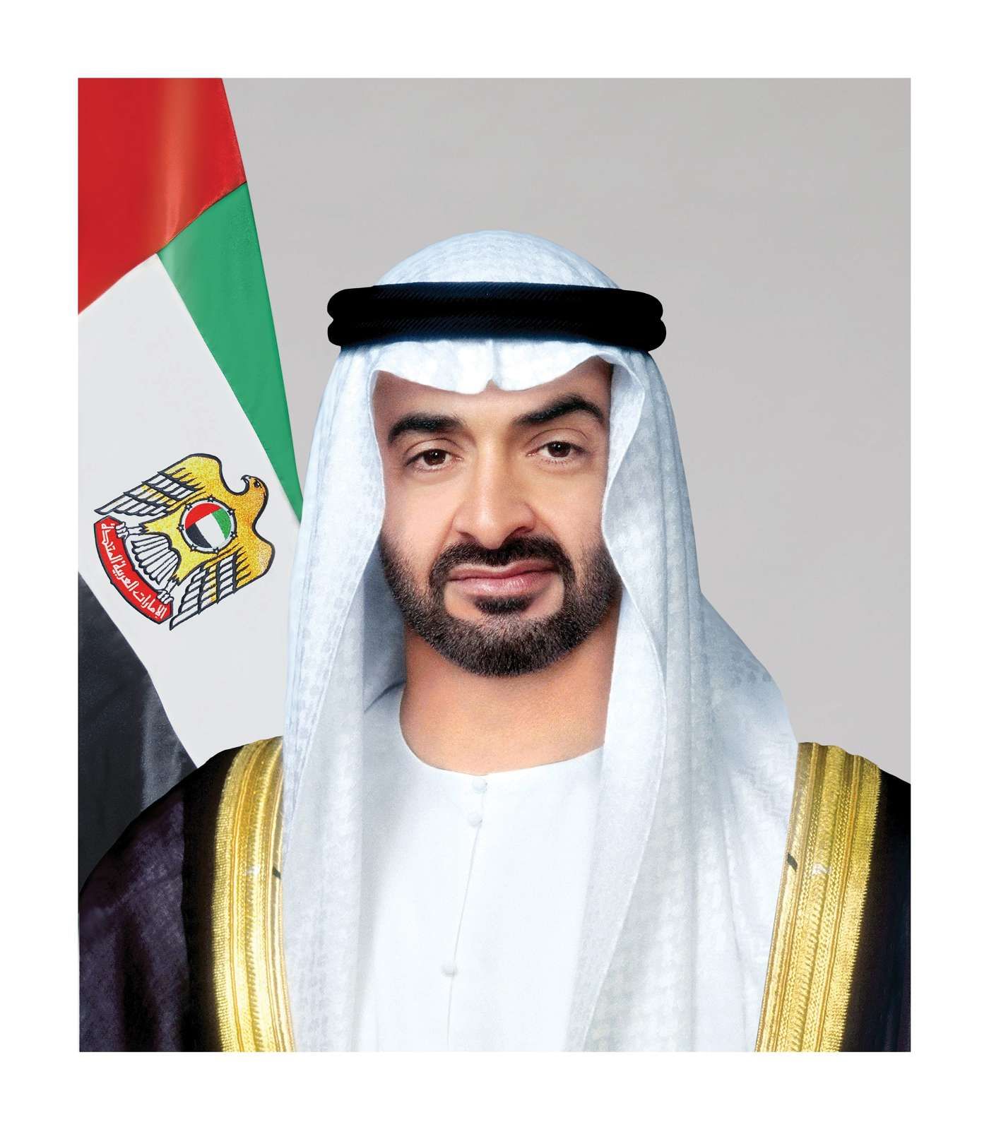 رئيس الدولة يقدم واجب العزاء في وفاة عبيد علي الكتبي في الشارقة