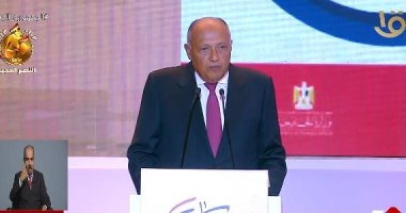 سامح شكرى: هناك تقدير بالغ لما يطرحه الرئيس السيسي من أفكار بالمنتديات...