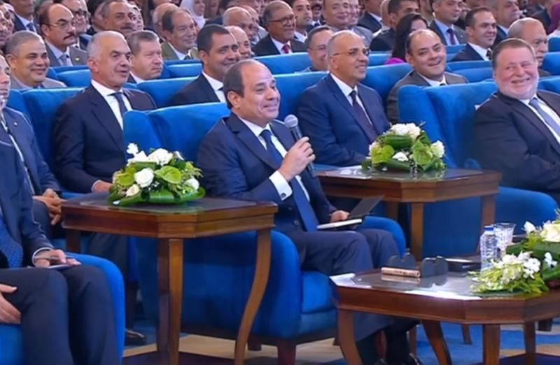 الرئيس السيسي: كل مؤسسة تعرضت لتفكيك عقب ثورة 25 يناير 2011 قابلت...