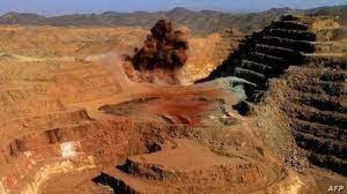 دولة عربية تودع الفقر للأبد: العثور على مخزون ضخم من الذهب في جبالها يقدر بمليارات الدولارات !من هي