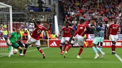 التعادل يحسم مواجهة نوتنغهام وبرينتفورد