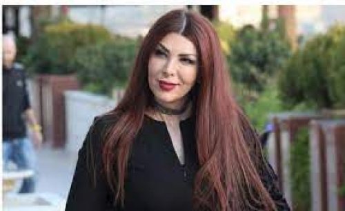 ممثلة عربية شهيرة تكتشف خيانة زوجها لها بفضيحة على الملأ..قصة يشيب لها الرأس!!