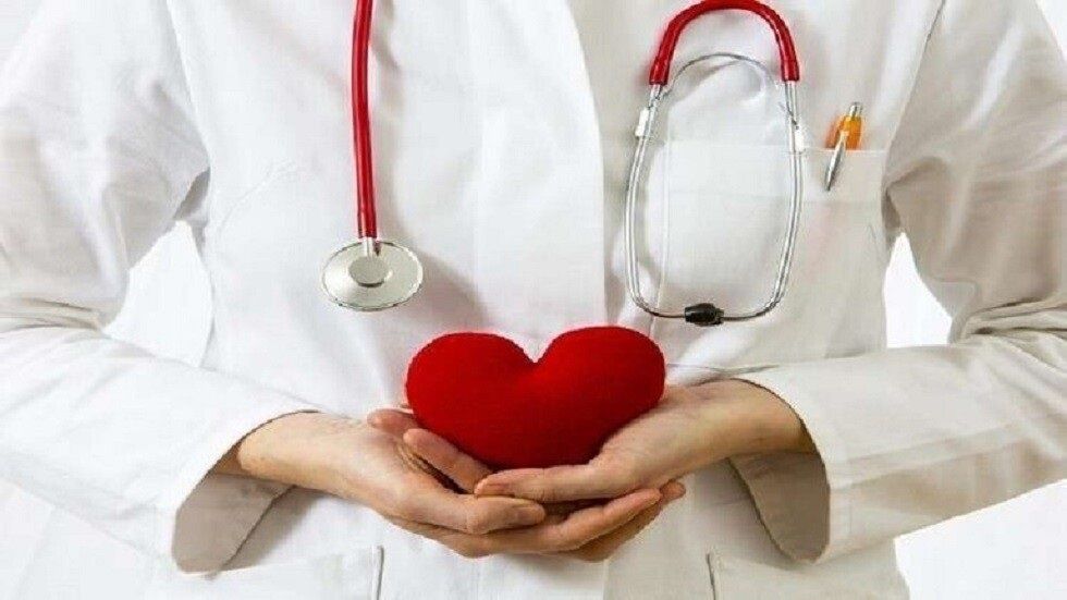 تناول هذه الأنواع من الخضروات والفواكه عند بلوغك الأربعين لتأخير الشيخوخة وللحفاظ على نظارة بشرتك