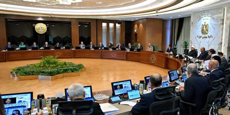 الوزراء يوافق على مشروع قرار رئيس الجمهورية بشأن إنشاء مؤسسة جامعية مصرية
