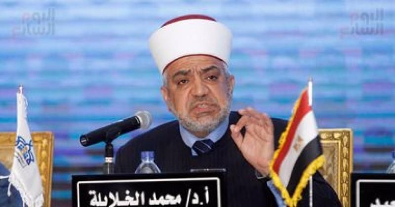 وزير الأوقاف الأردنى يؤكد رفضه لاعتداءات سلطات الاحتلال واستباحة حرمة ”الأقصى”