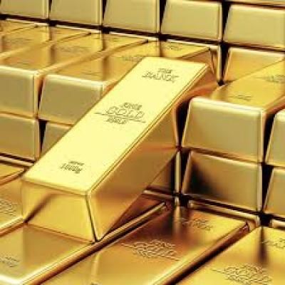 الذهب يرتفع وينهي أطول سلسلة خسائر