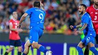 تردد القنوات الناقلة لمباراة الهلال ضد الاخدود.. ثبتها بالمجان