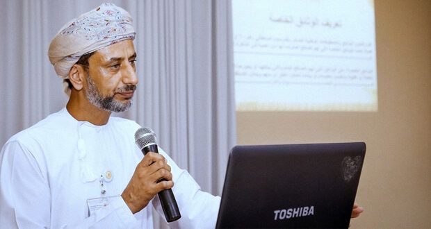 محاضرة تعريفية عن هيئة الوثائق والمحفوظات الوطنية بشمال الباطنة