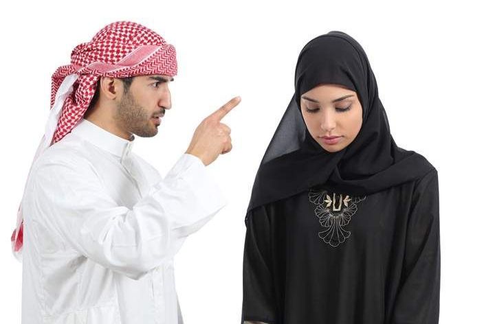 اتفرج الصدمة..سعودية افتعلت المشاكل مع زوجها ليطلقها وتتزوج رجل آخر.. وبعد مرور 5 أشهر حدثت المفاجأة