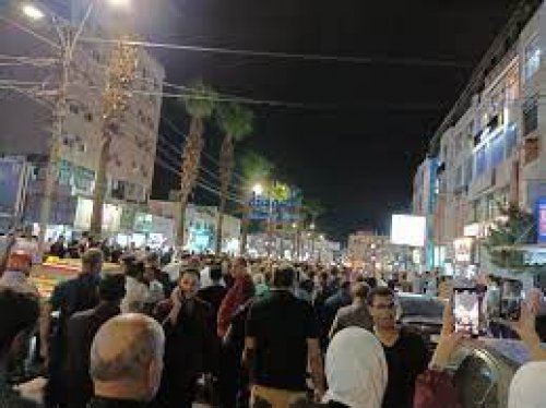 شعب واحد مش شعبين .. الآلاف في شوارع إربد دعمًا لفلسطين .. فيديو