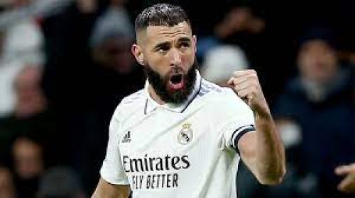 اتفرج أول صورة لـ زوجة لأعب نادي الأهلي اللاعب كريم بنزيما التي وصفها بأجمل نساء الأرض والجمهور مصدوم من شدة جمالها !!