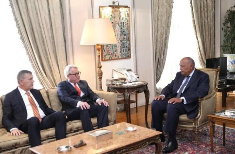 وزير الخارجية يستقبل منسق الأمم المتحدة الخاص لعملية السلام في الشرق الأوسط...