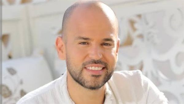 بهذه الطريقة.. المطرب أبو يدعم القضية الفلسطينية