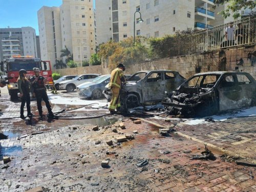 فيديو .. المقاومة تطلق قصفا صاروخيا جديدا ضد مدينة عسقلان