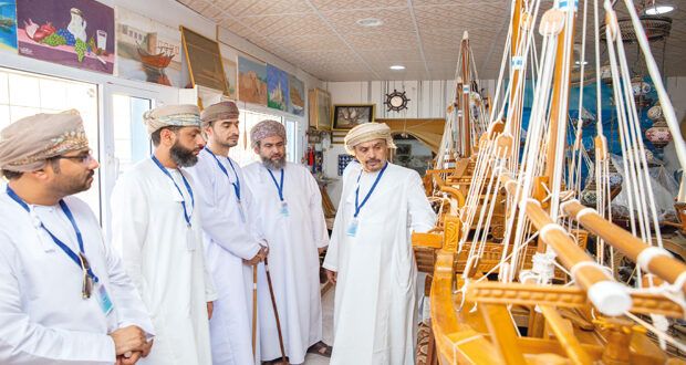 «الإسكان» تنفذ الجولة البحرية والعمران المجسد بالفن بجنوب الشرقية